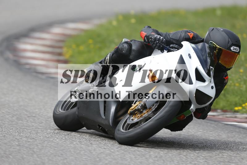 /37 28.07.2025 Dunlop Ride und Test Day ADR/Einsteiger gruen/23
